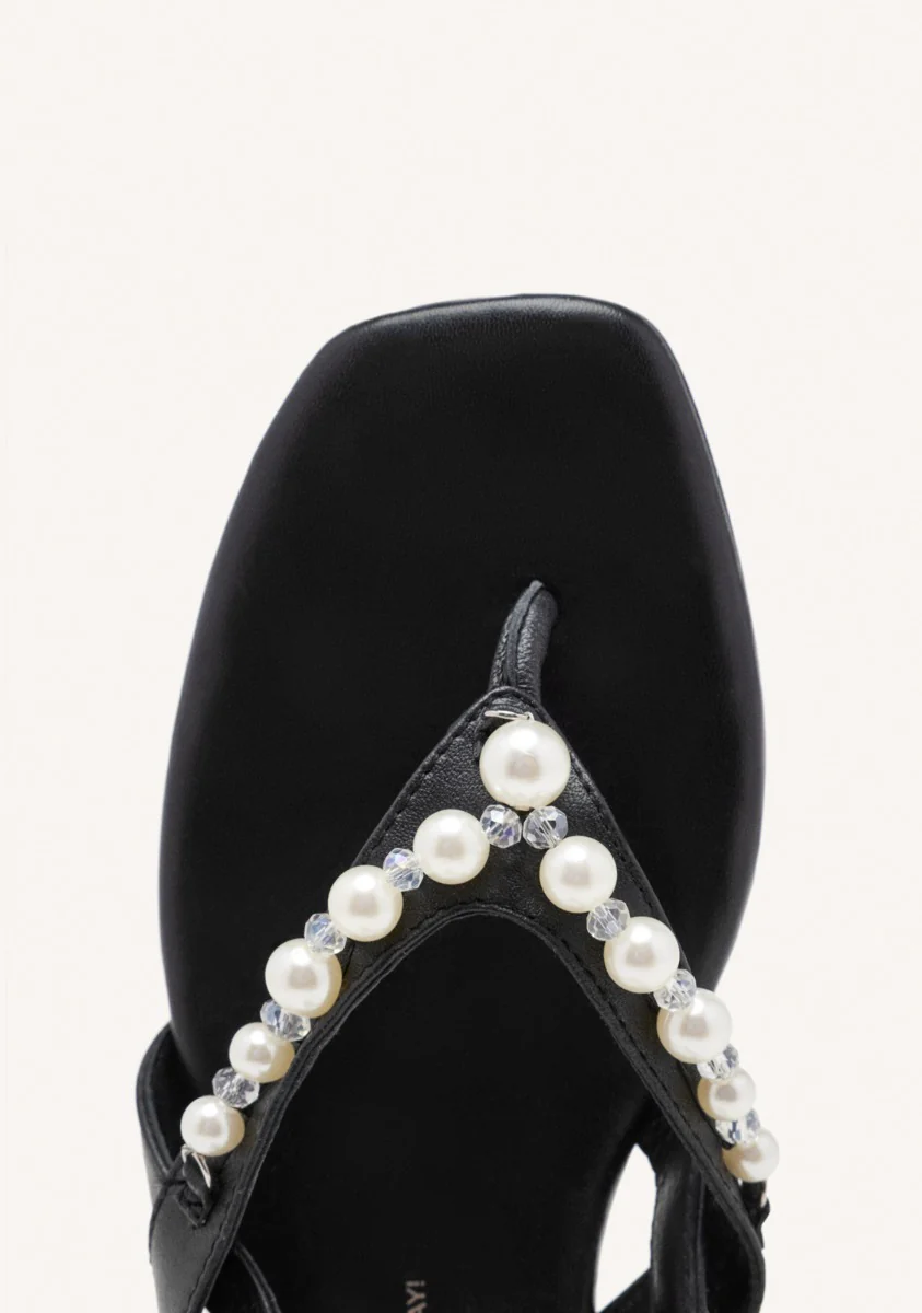 BLACK LEATHER SANDALS WITH PEARLS FOR WOMEN SUMPTER - Image 3