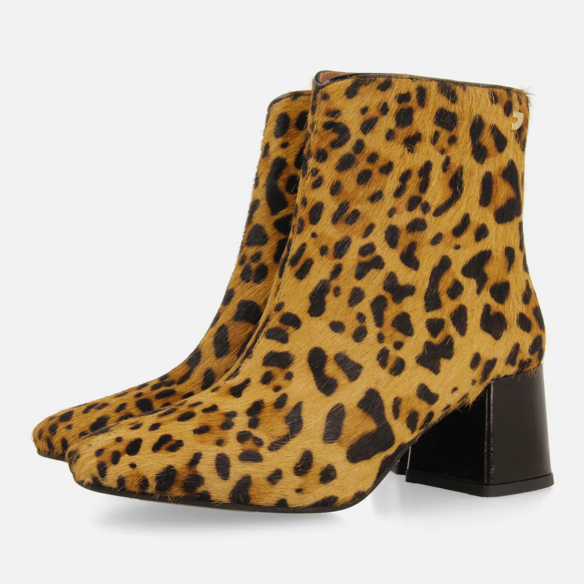 TUXEDO WOMEN'S LEOPARD PRINT ANKLE BOOTS - Image 4