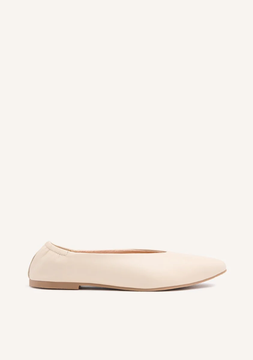 LEATHER BALLET FLATS