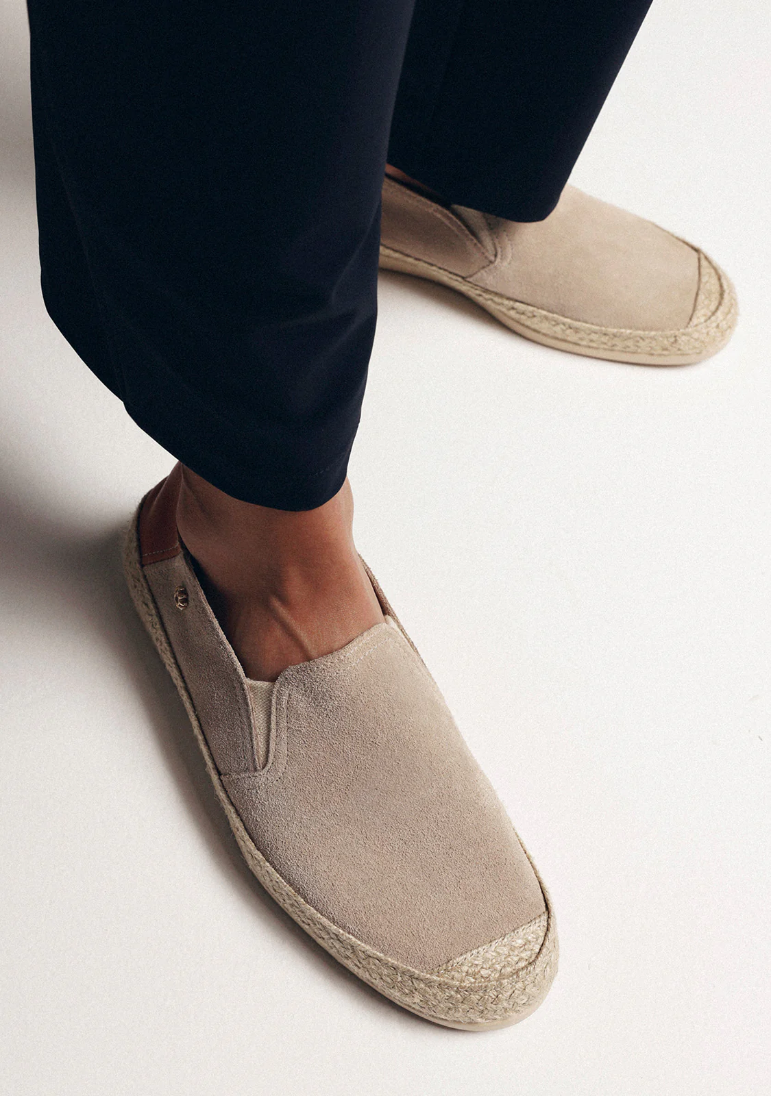 BEIGE LEATHER ESPADRILLES - Image 9