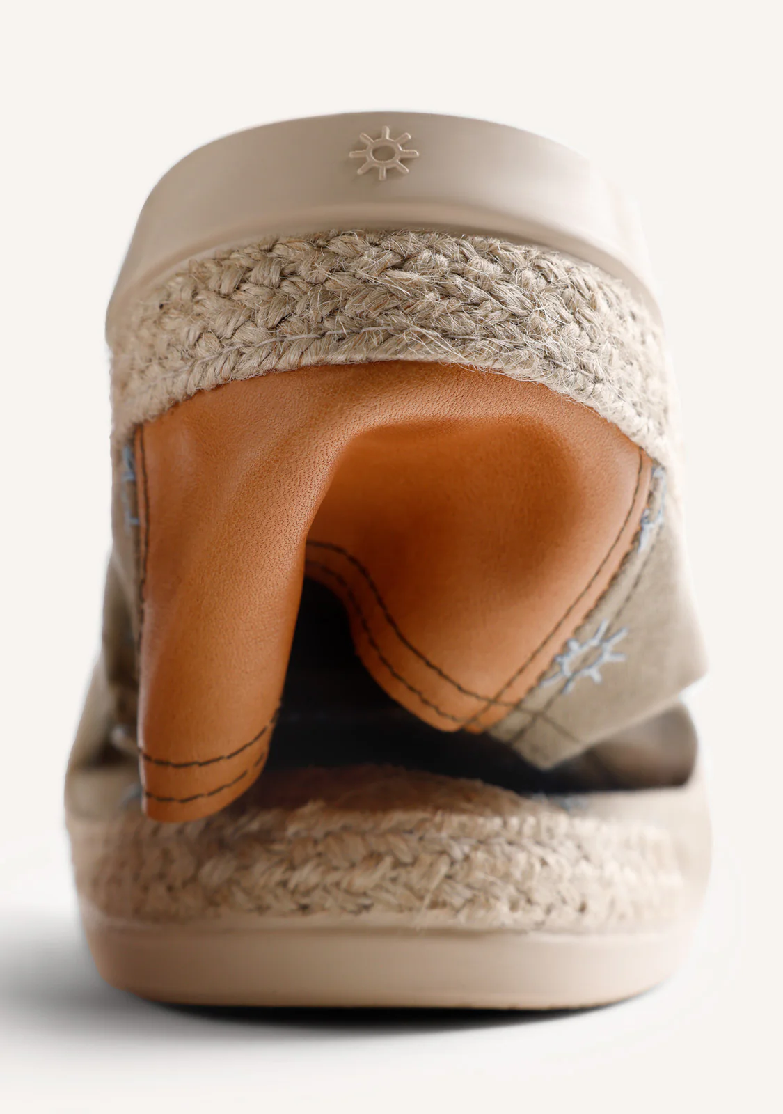 KHAKI ESPADRILLES SUN PATTERN - Image 7