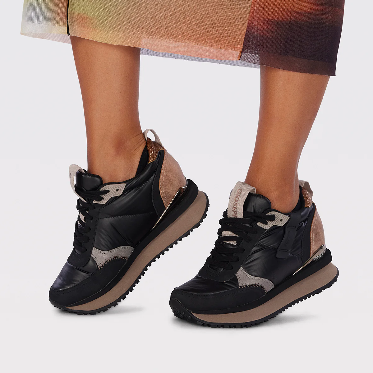 Anif women's cushioned black monochrome sneakers with details and inner wedges - Image 2