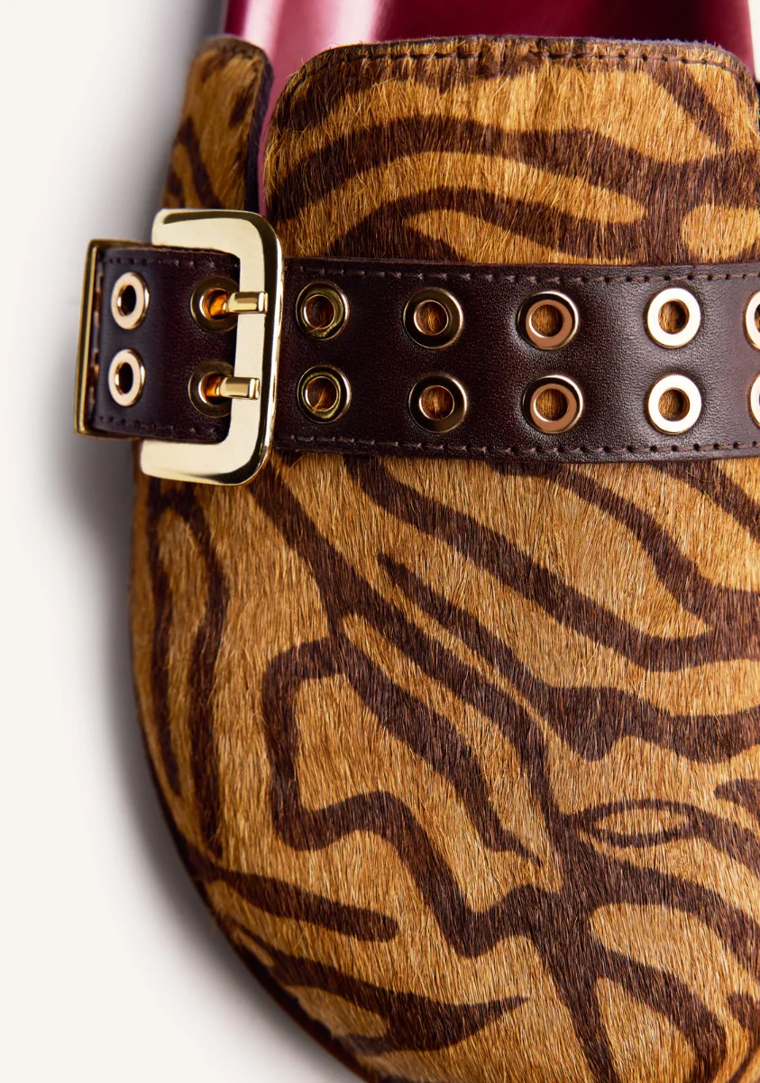 ANIMAL PRINT LEATHER CLOGS BEULAH - Image 4