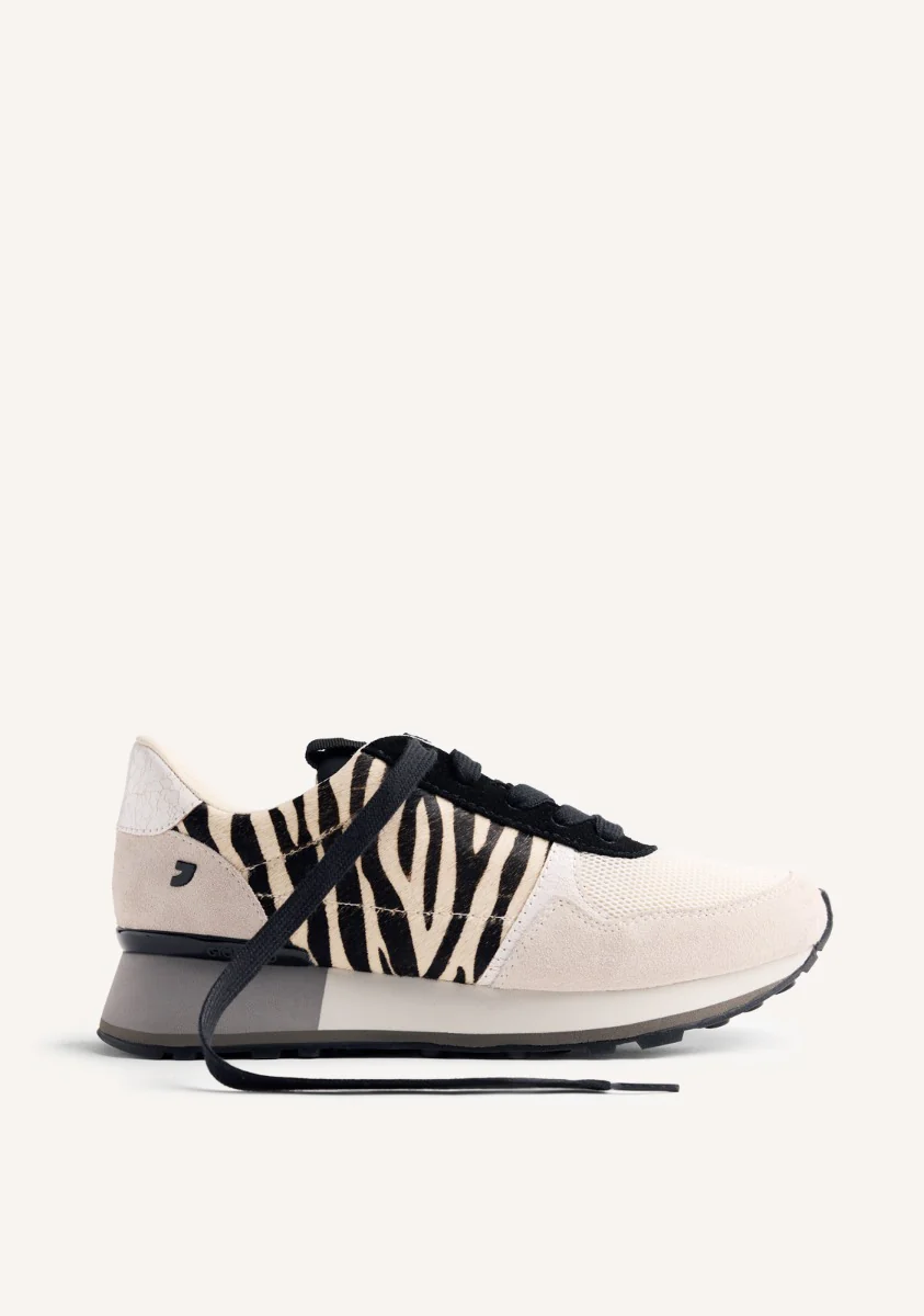 ANIMAL PRINT LEATHER SNEAKERS CHESANING