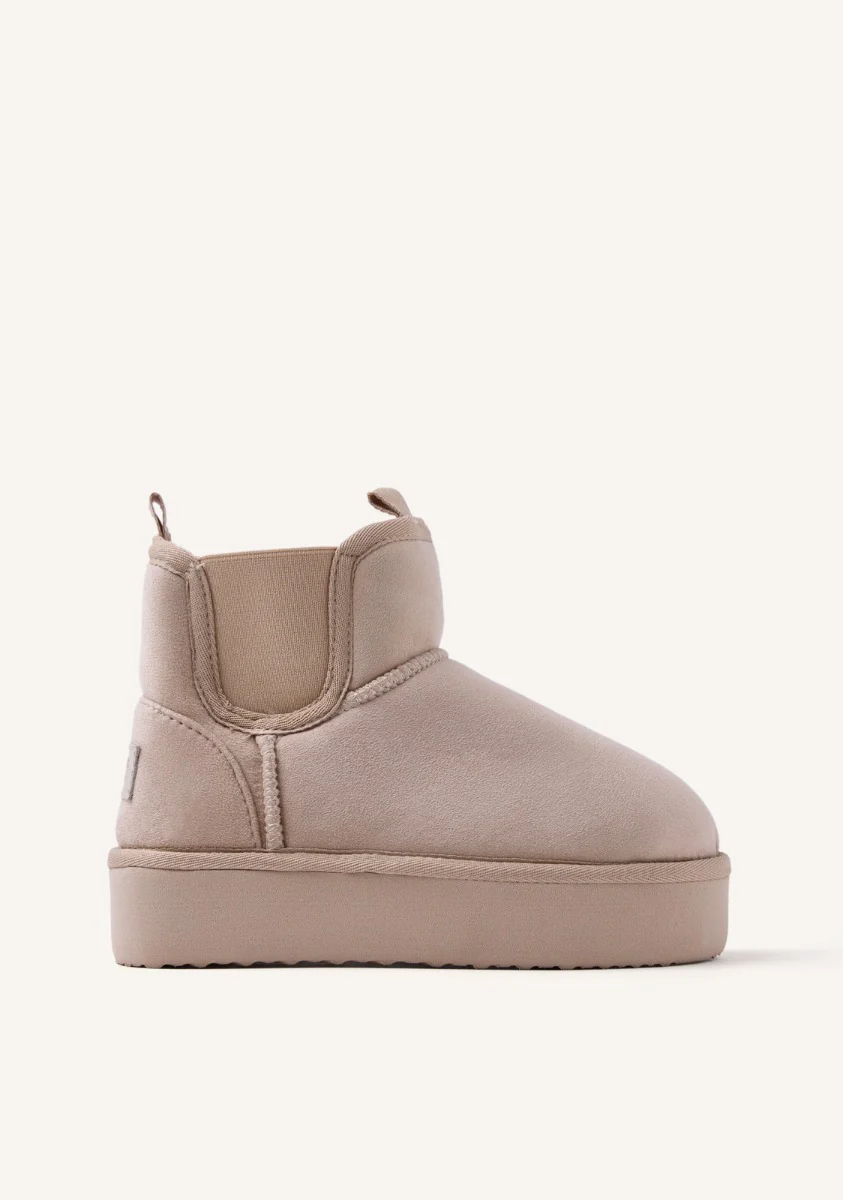 AUSTRALIAN BOOTS COBDEN
