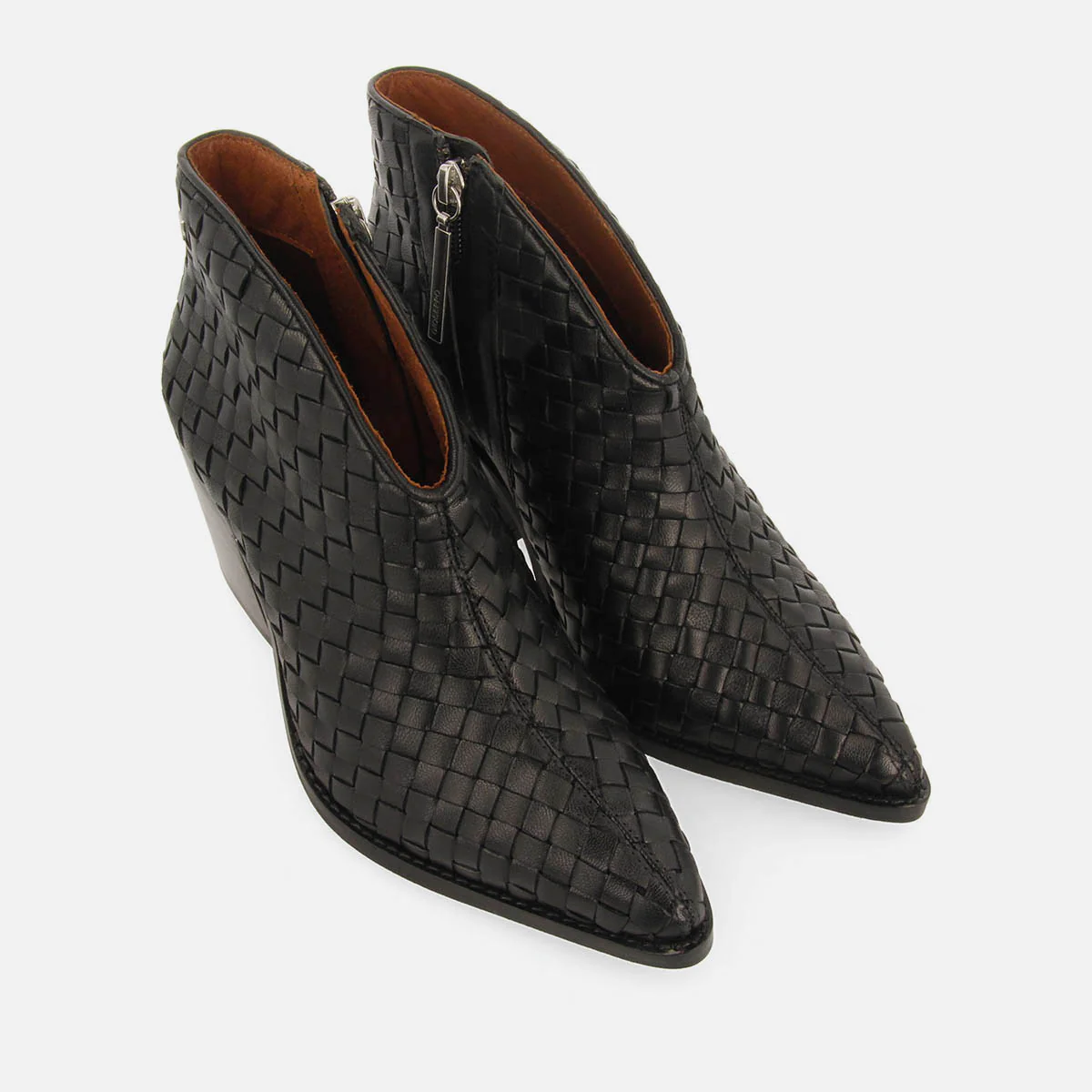 BRAIDED LEATHER ANKLE BOOTS WITH HEEL TAMASI - Image 4