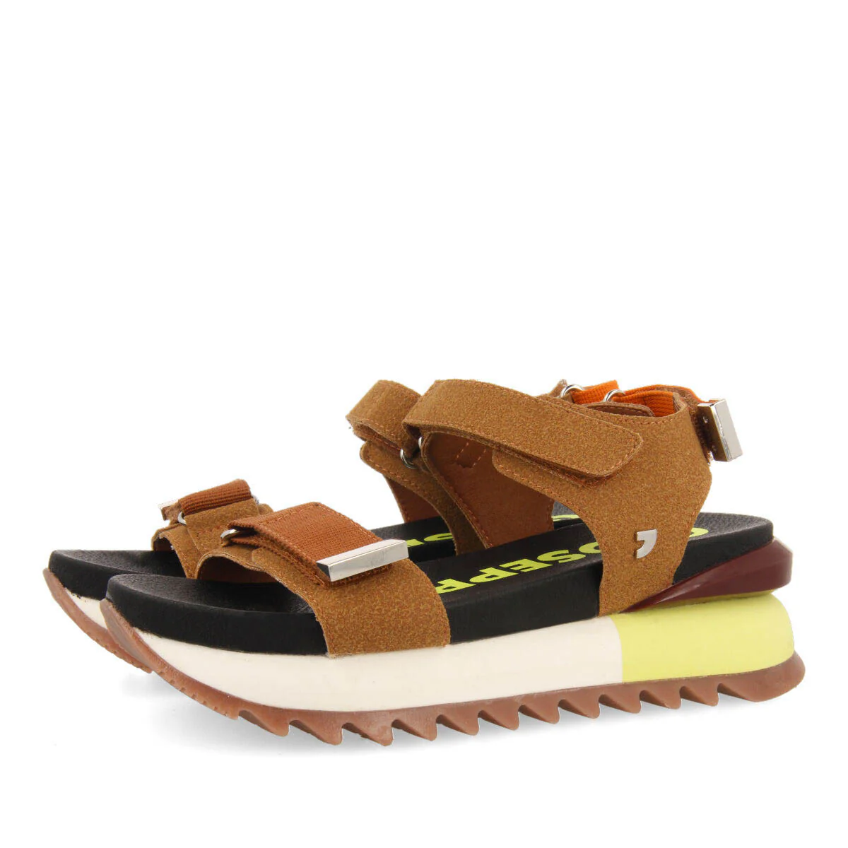Buire women's sporty tan sandals - Image 3