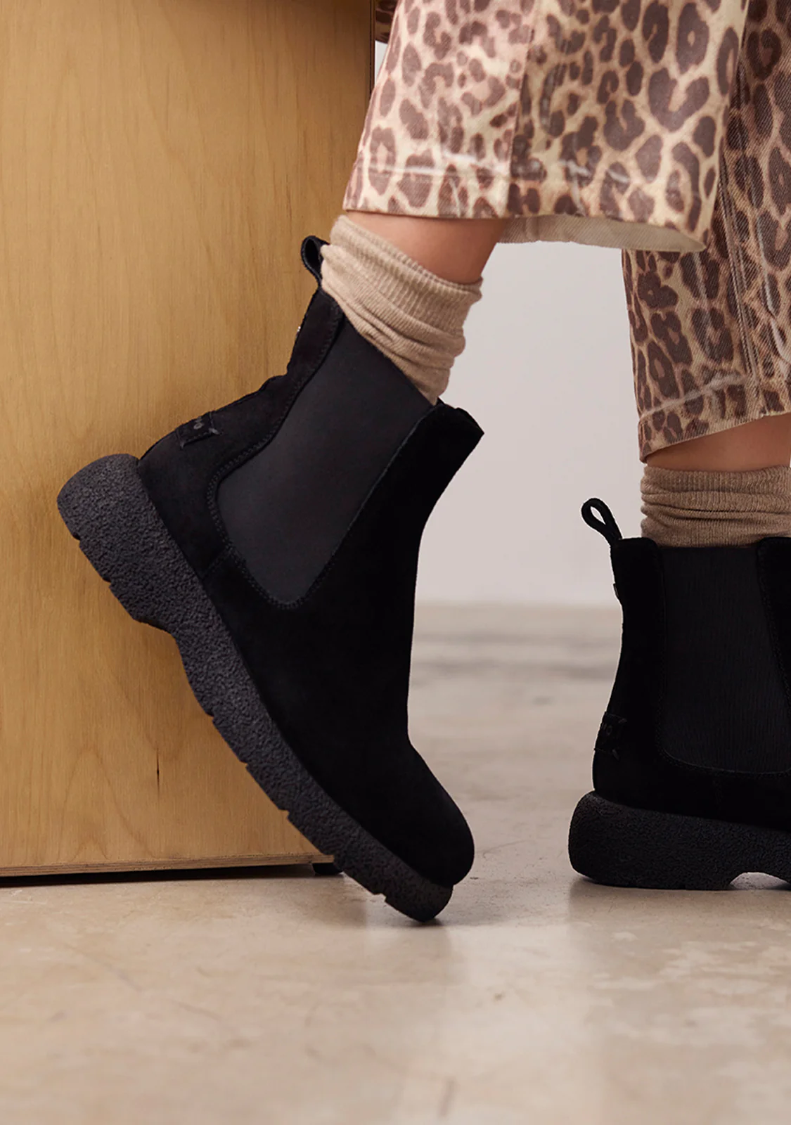 CHELSEA LEATHER ANKLE BOOTS PRESOV - Image 2