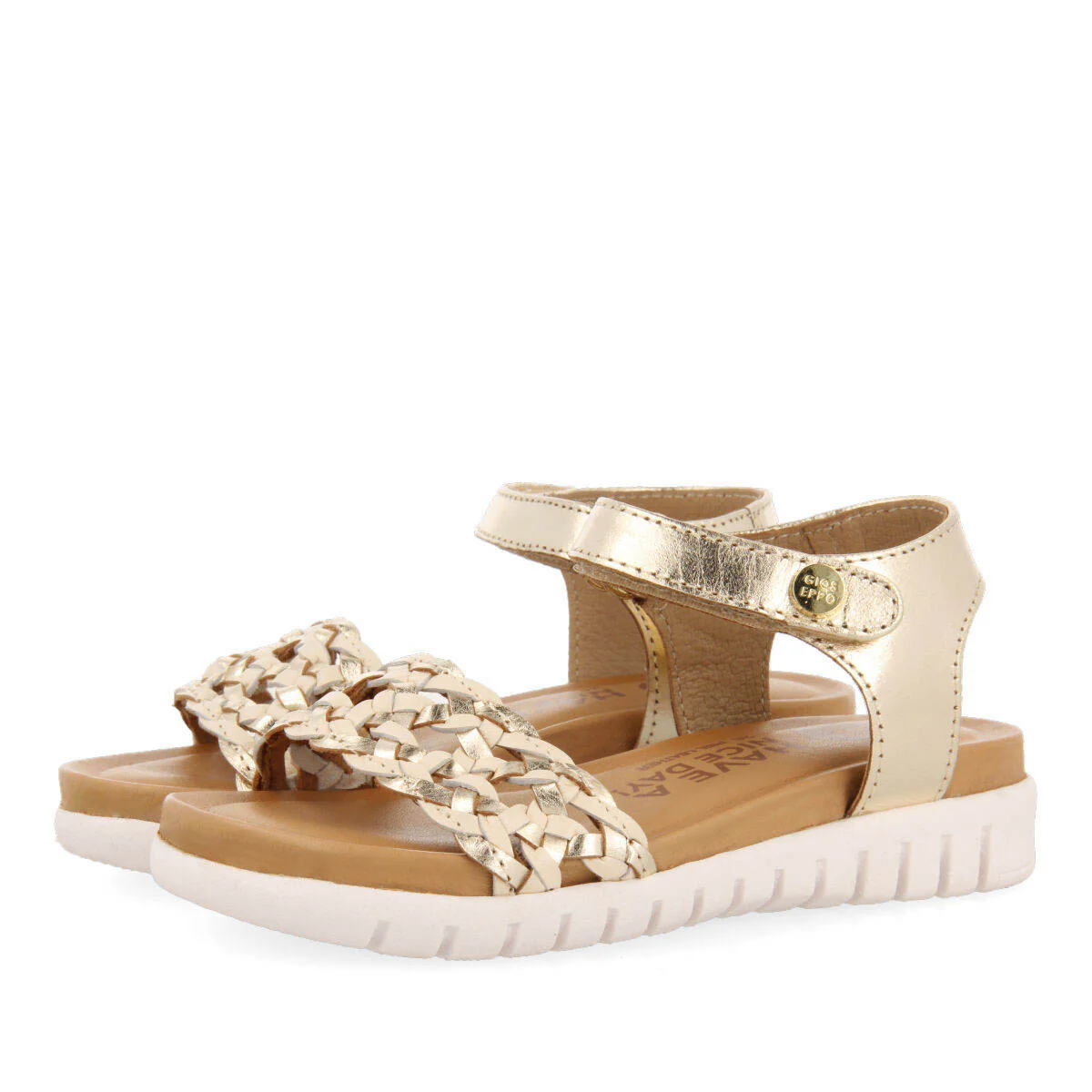 Claudon girls gold leather sandals withlaited vamps - Image 2