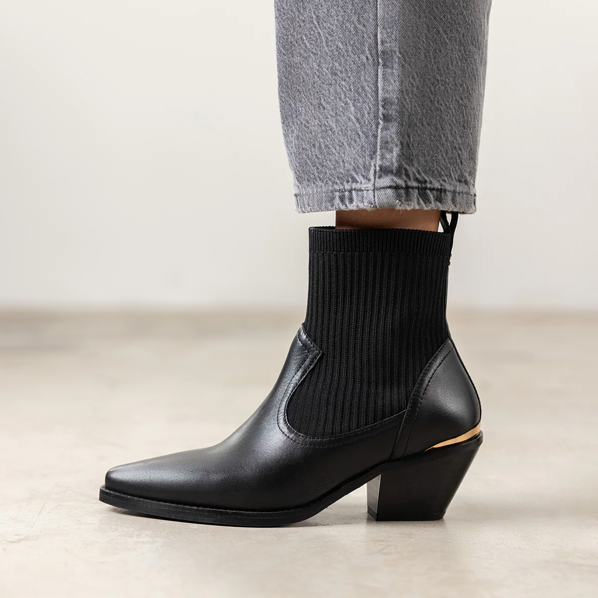 COWBOY SOCK-STYLE ANKLE BOOTS LEATHER HEEL TAPOLCA