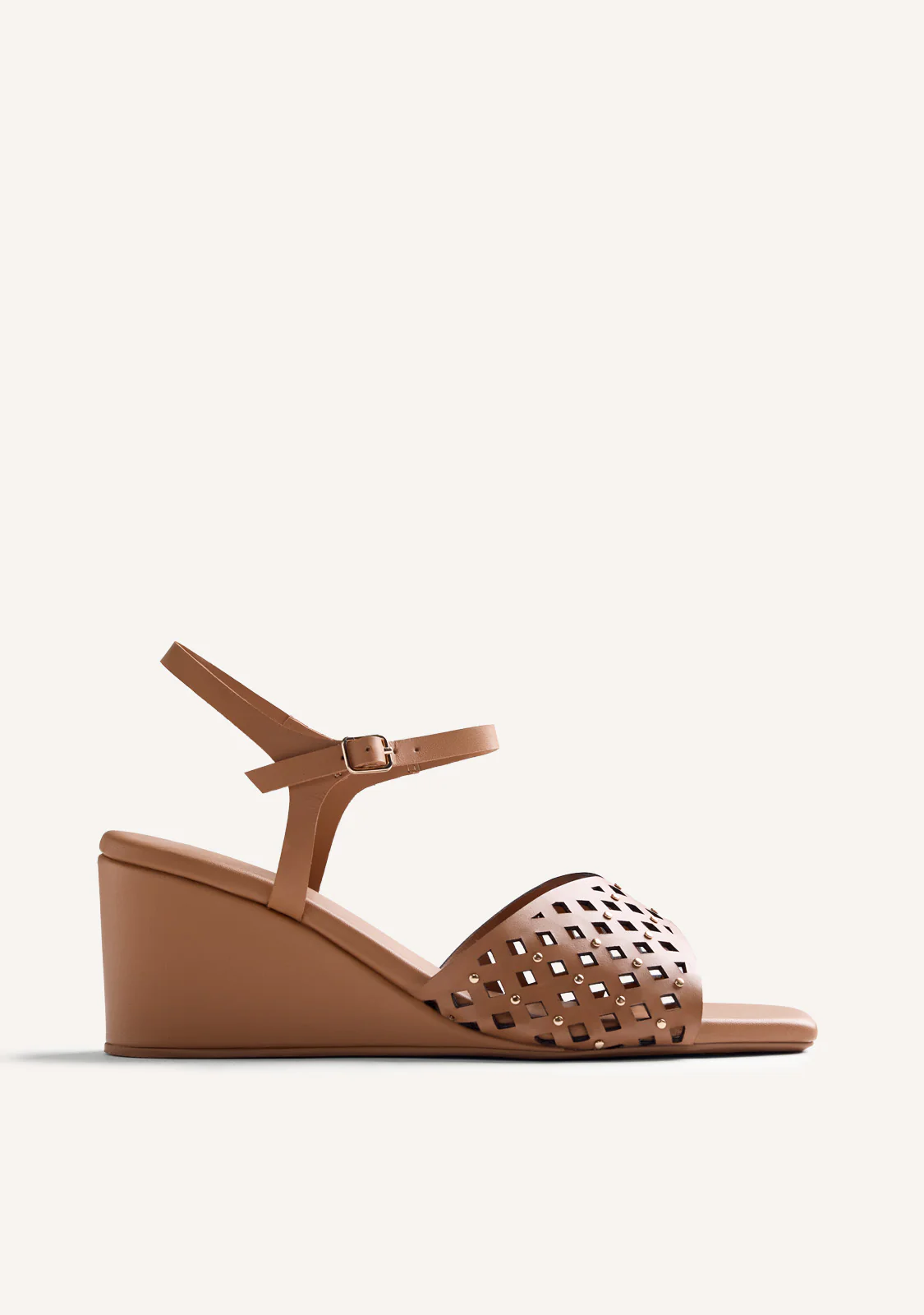 CUT-OUT AND STUDDED LEATHER HEELED SANDALS PESHTIGO