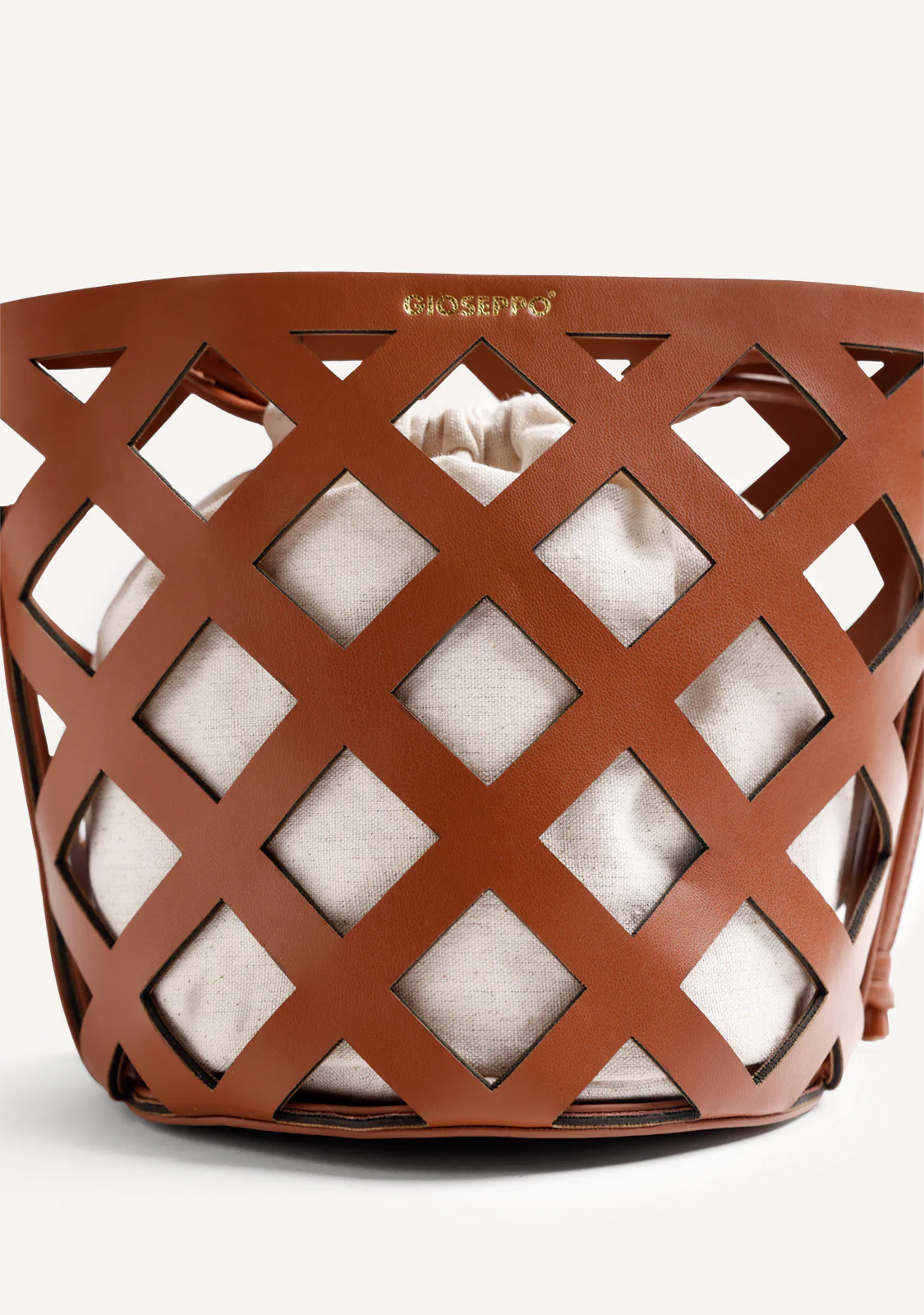 CUT-OUTS BUCKET BAG TUKUYU - Image 3