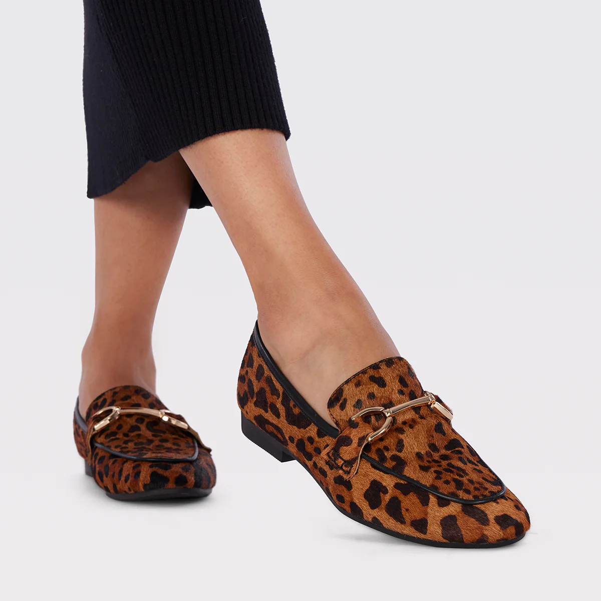 Dupree women's leopard-print moccasins - Image 2