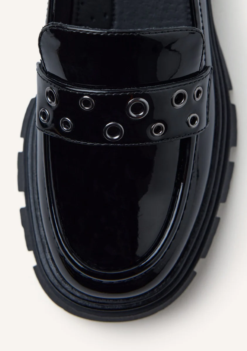 EYELET PATENT EFFECT LOAFERS CHEAM - Image 3