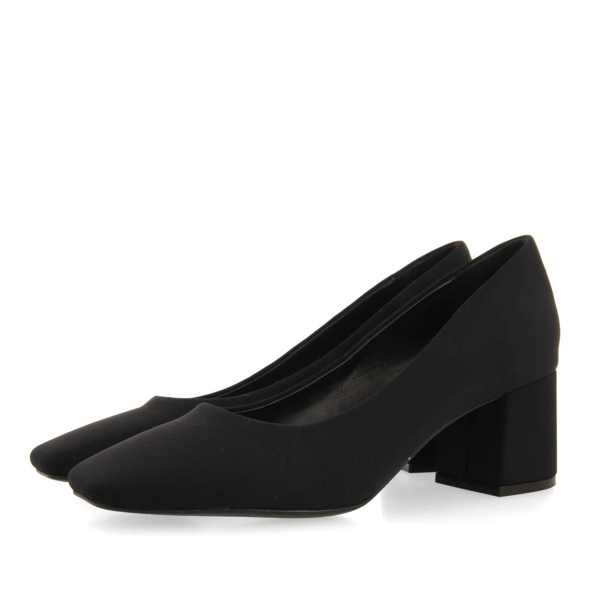 Flachau women's black court shoes with square toes - Image 3