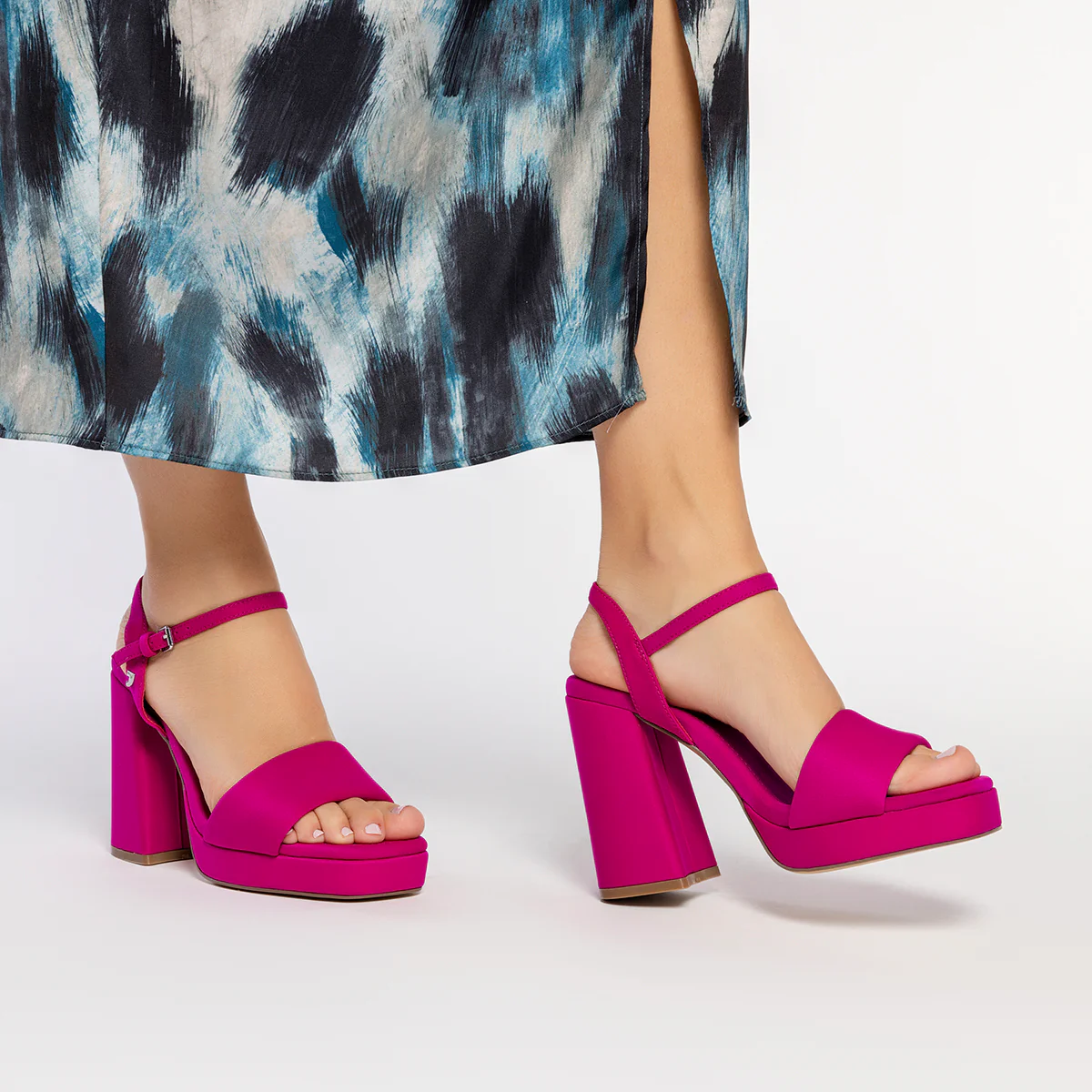 FUCHSIA HIGH HEEL SANDALS WITH PADDED STRAP FOR WOMEN DENTON - Image 2