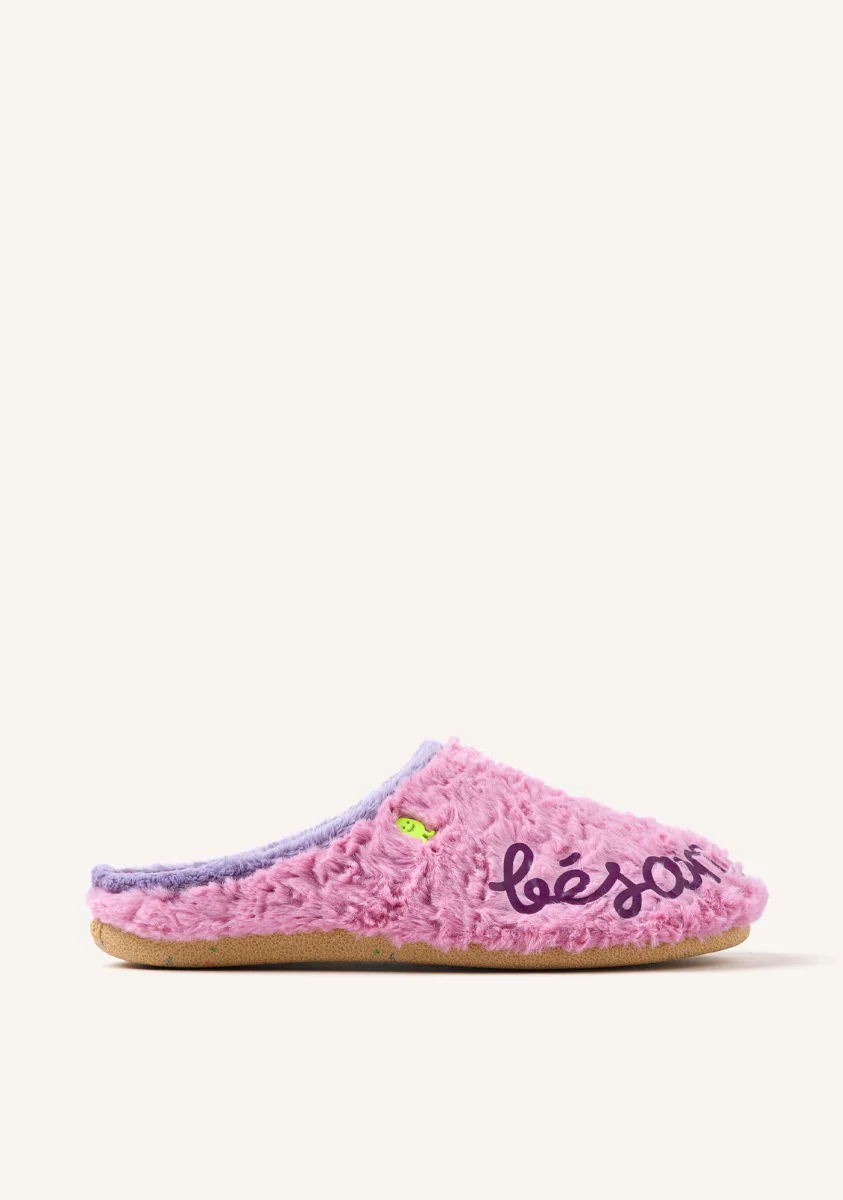 FUR HOUSE SLIPPERS PHRASE LUPTON
