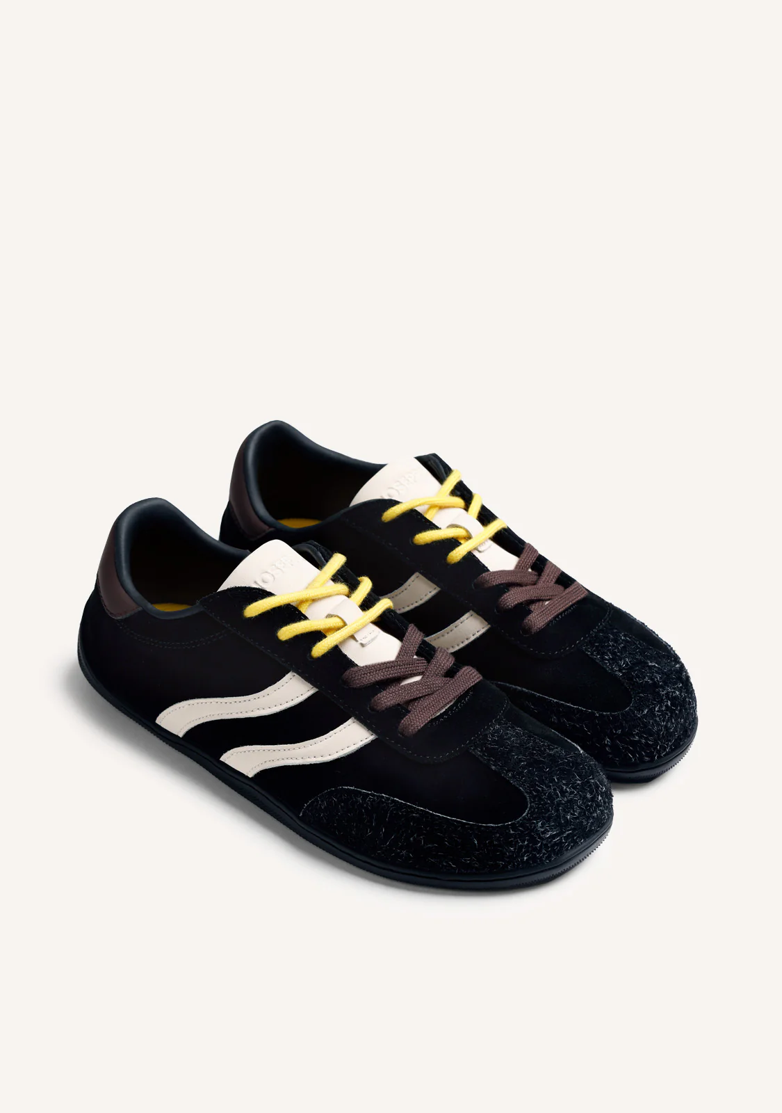 GIOSEPPO BAREFOOT – BLACK LEATHER SNEAKERS BY MELYSSA PINTO (I AM EDITION) - Image 2