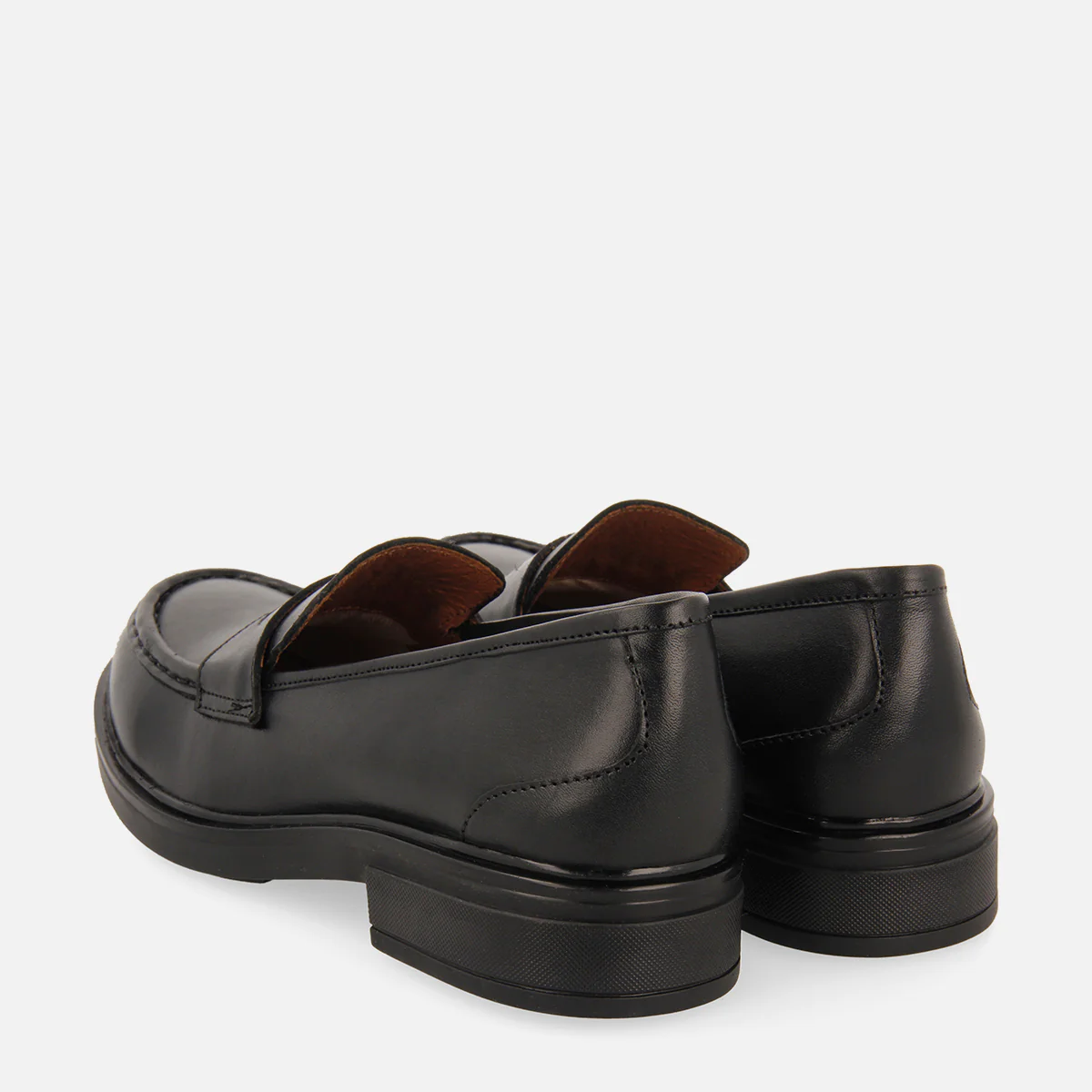 Hallowell women's black leather moccasins - Image 4