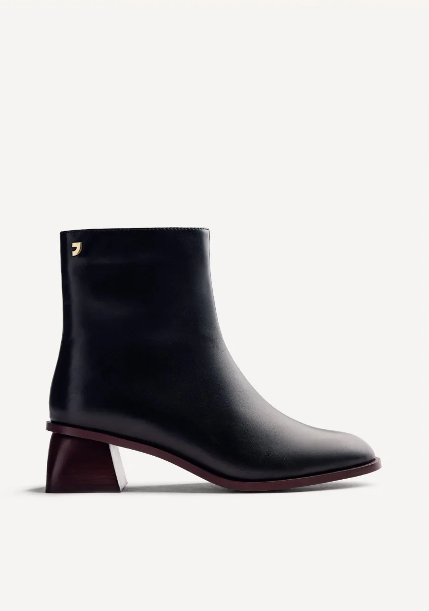 LEATHER BOOTS PIERZ