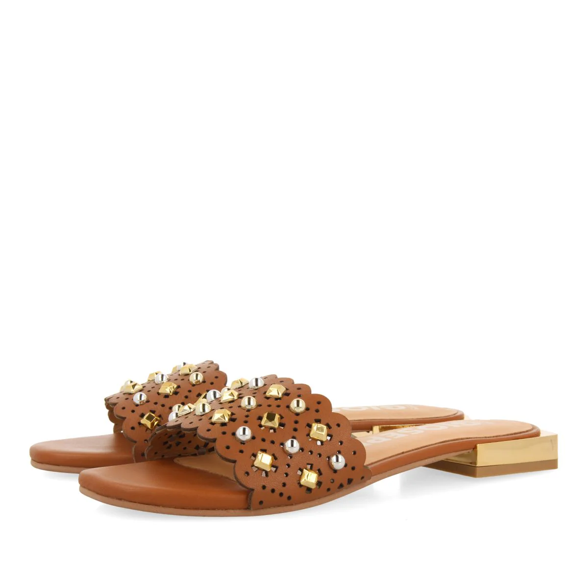 LEATHER COLORED SLIP-ON SANDALS WITH STUD EMBELLISHMENTS FOR WOMEN LABIN - Image 4