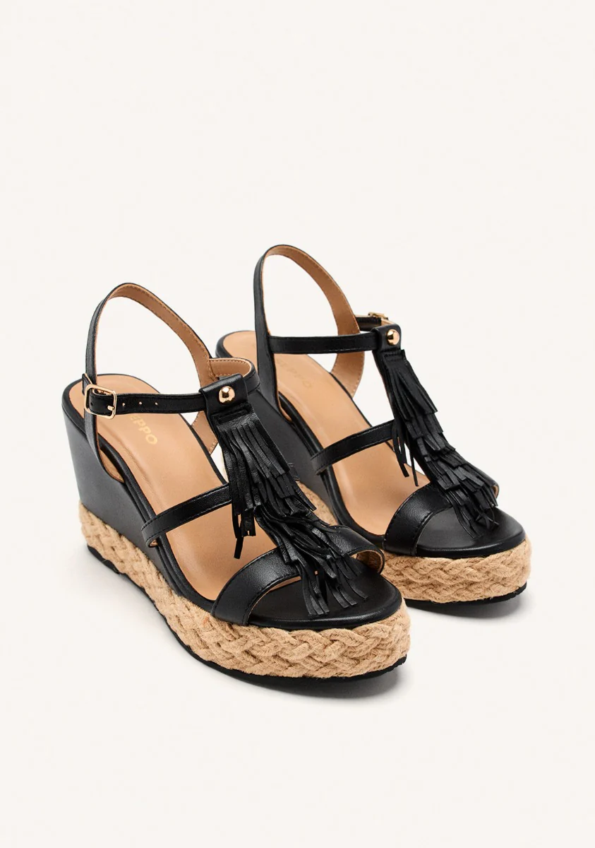 LEATHER FRINGE WEDGE SANDALS ELDERON - Image 2