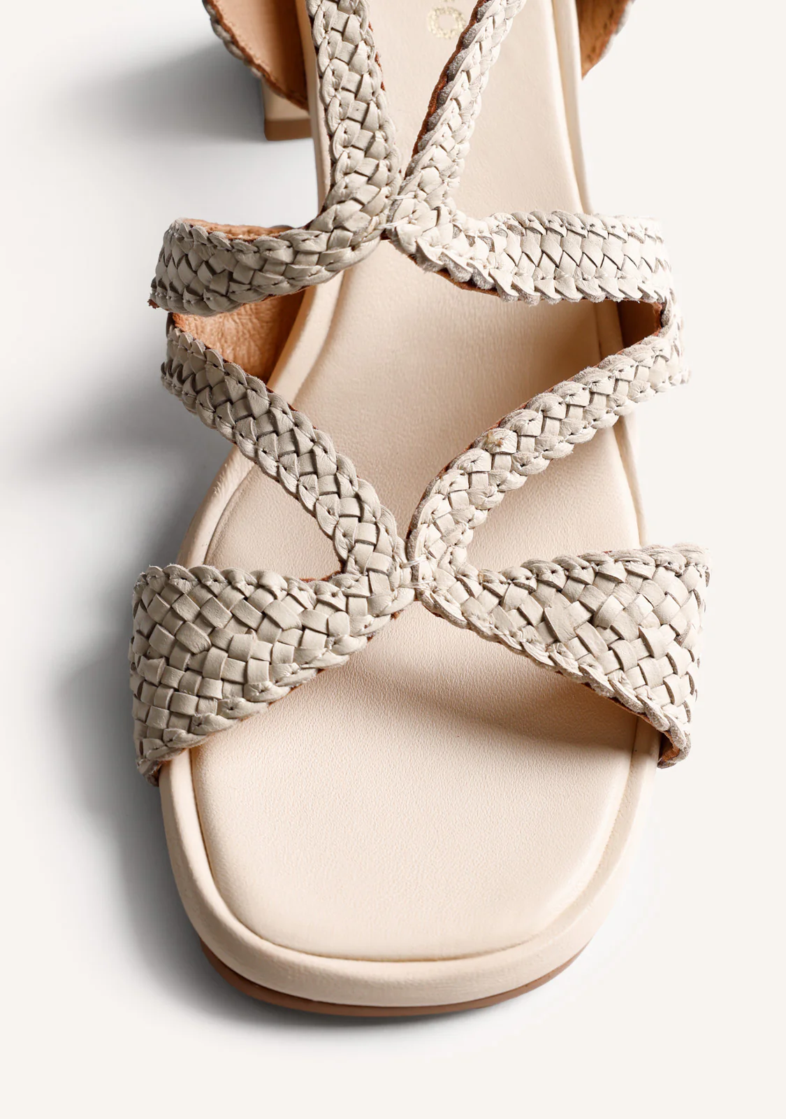LEATHER HEELED SANDALS MOHORO - Image 3