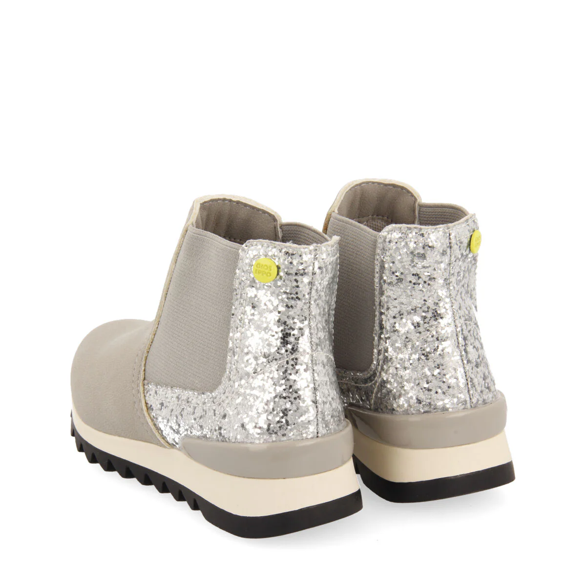 Luncarty children's chelsea boot-style sneakers with shiny silver detail - Image 3