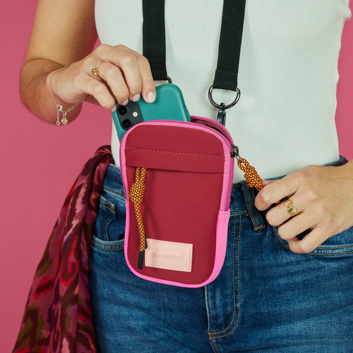 Mardin women's mini burgundy neoprene handbag - Image 2