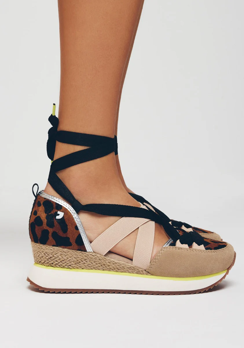 OPEN COW LEATHER SNEAKERS WITH RAFFIA WEDGE LUDLOW - Image 5