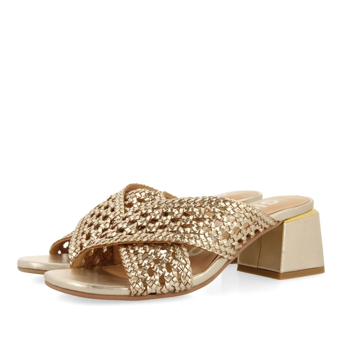 PLATINUM COLORED UNHEELED SANDALS WITH BRAIDED DETAILS FOR WOMEN CLARCONA - Image 2
