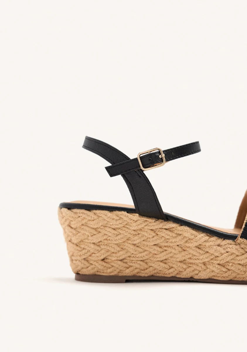 SANDALS WITH LEATHER EMBROIDERY AND RAFFIA WEDGE CANDIA - Image 3