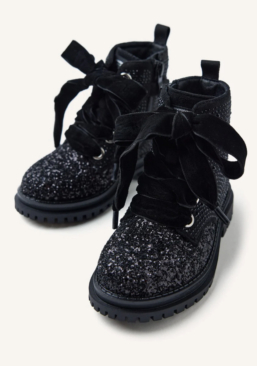 SHINE AND RHINESTONE BOOTS FINCHLEY - Image 6