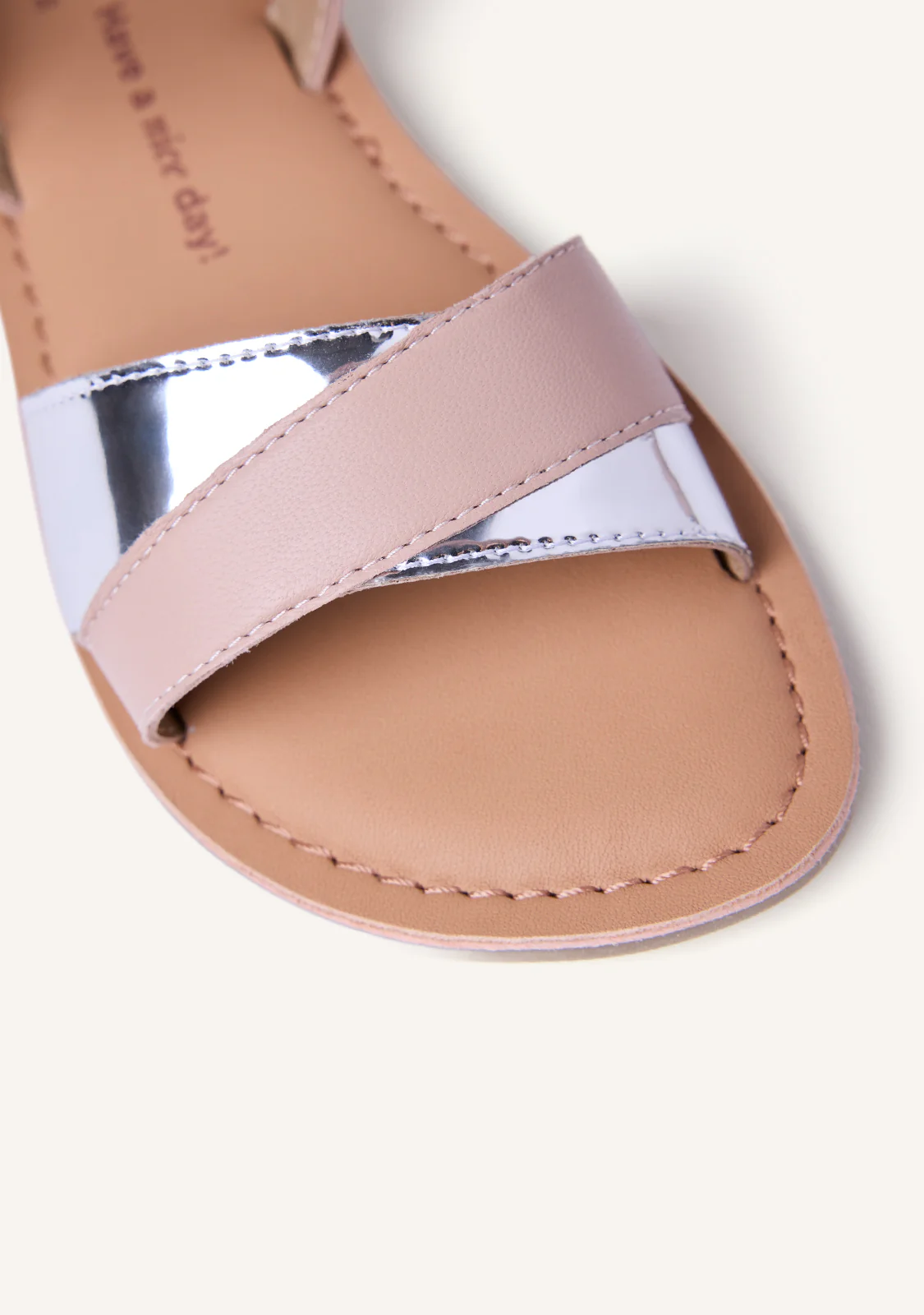 SHINY LEATHER SANDALS AWENDO - Image 4