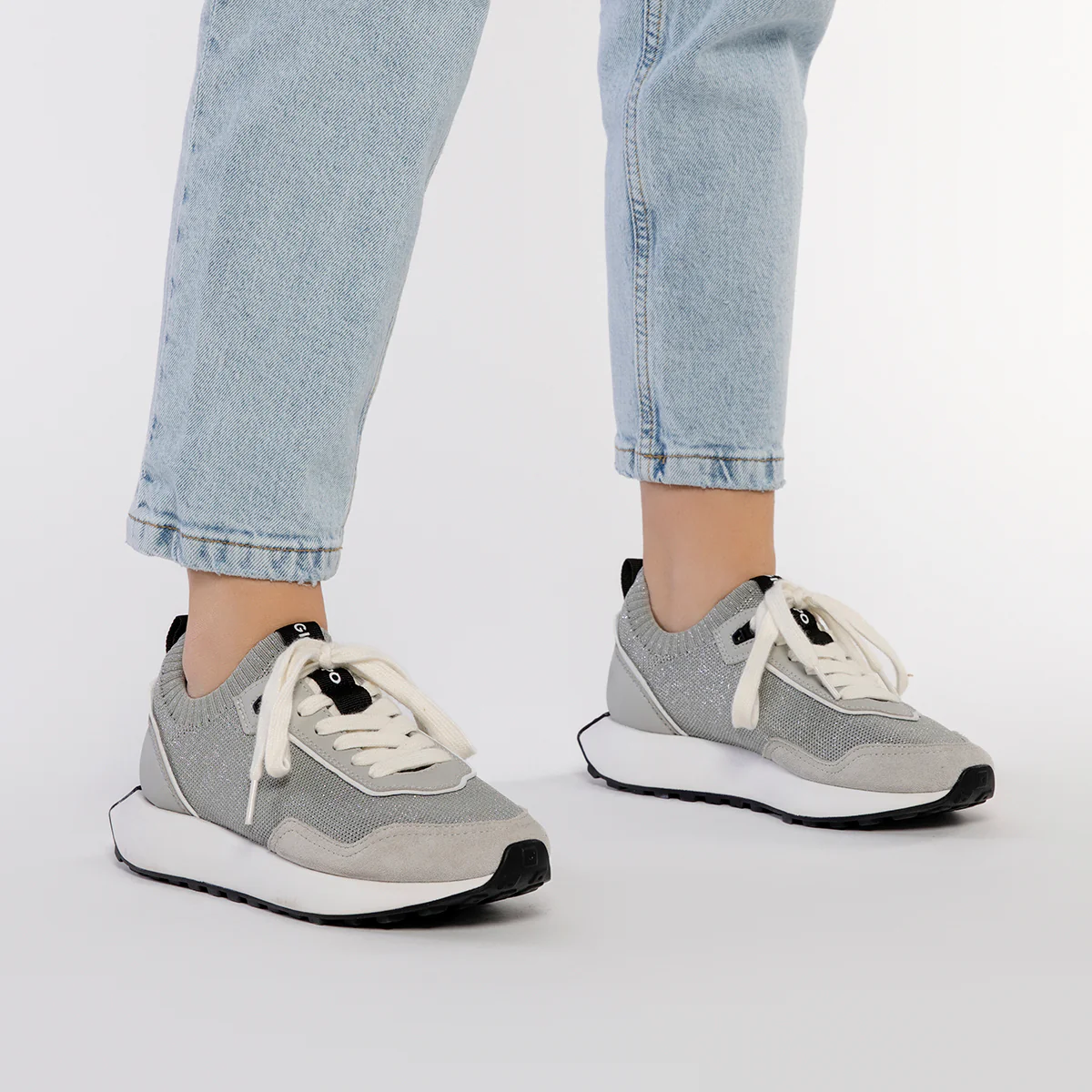 SILVER ELASTIC CUT SNEAKERS FOR WOMEN FINIQ - Image 2