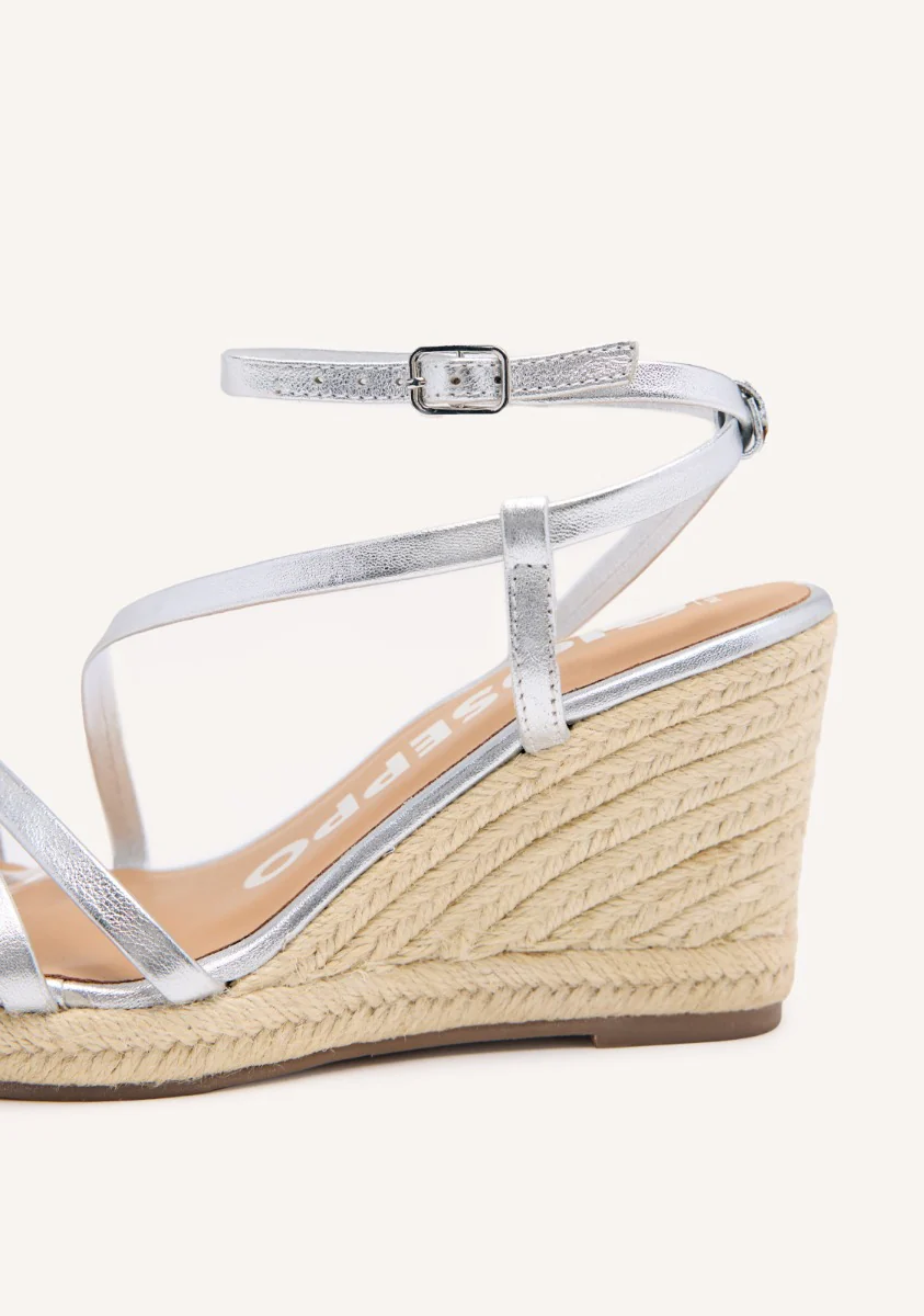 SILVER LEATHER SANDALS WITH STRAPS AND HIGH JUTE WEDGE FOR WOMEN ORIKUM - Image 3
