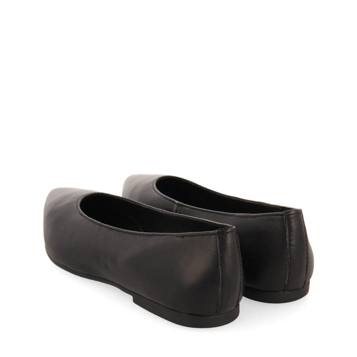 Slagelse women's black leather ballet flats with pointed toes - Image 4