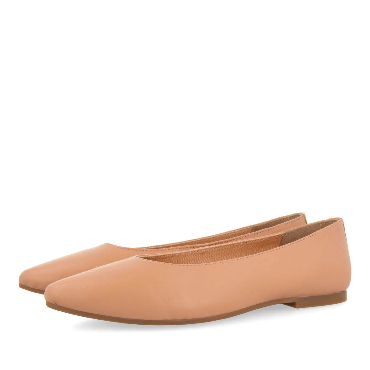 Slagelse women's nude leather ballet flats with pointed toes - Image 3