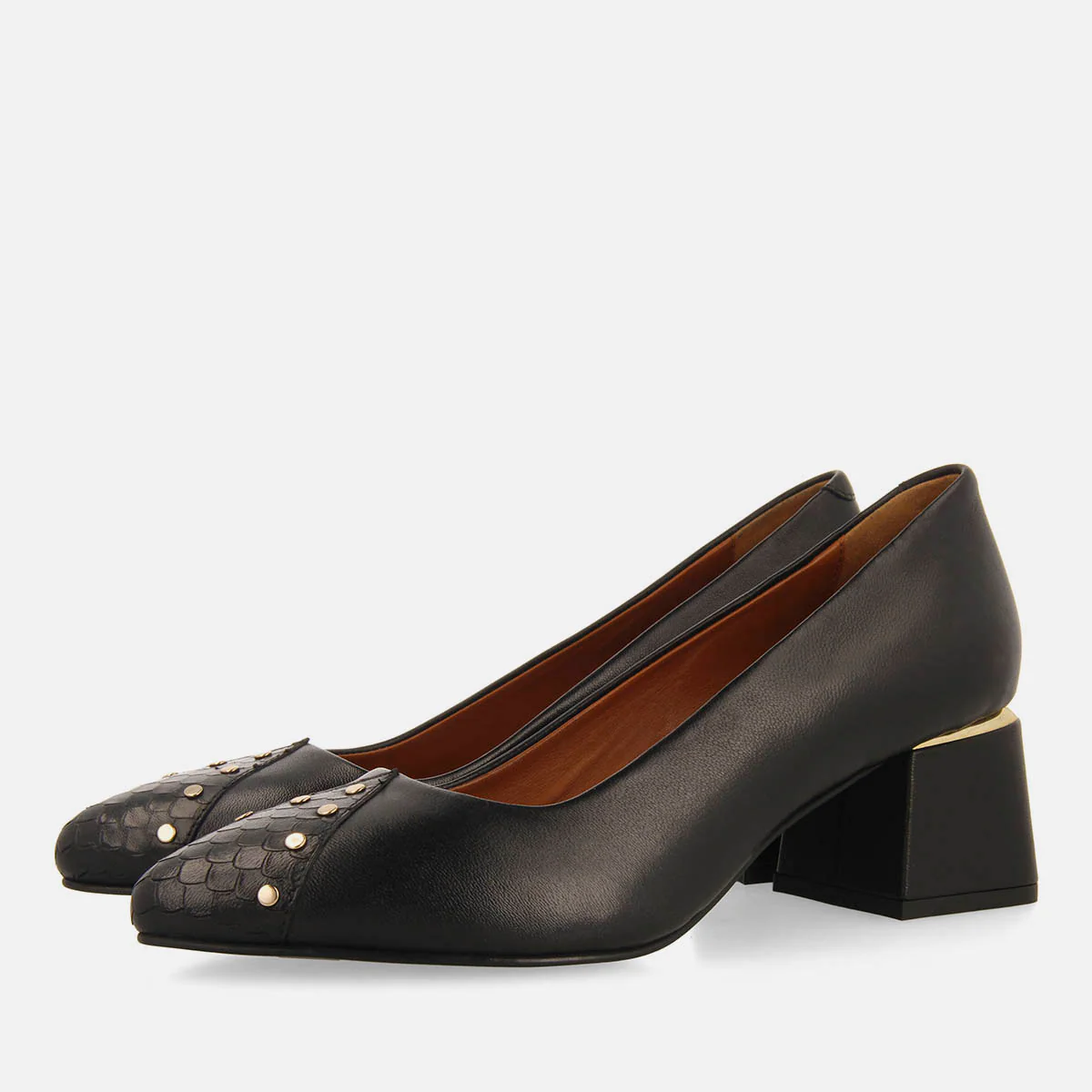 STUDDED LEATHER PUMPS BRASHER - Image 3