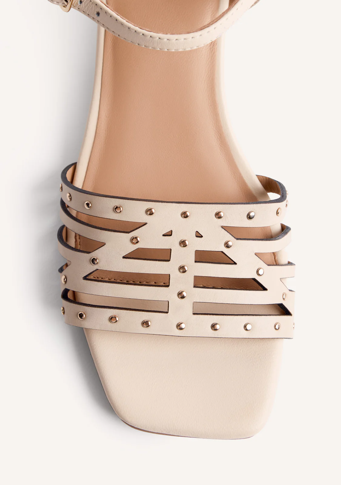 STUDDED LEATHER SANDALS BAIS - Image 3