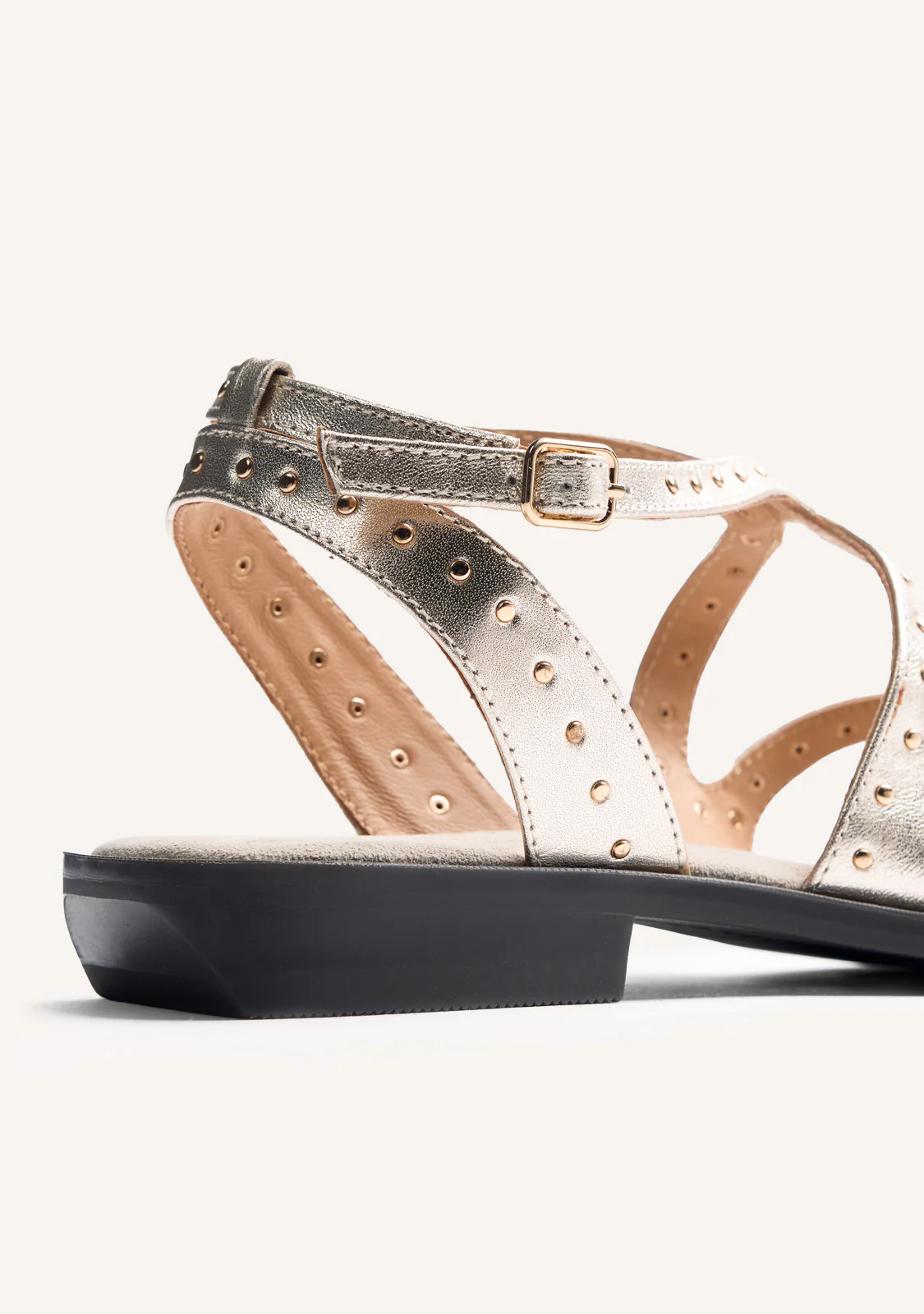 STUDDED LEATHER SANDALS URBANK - Image 4