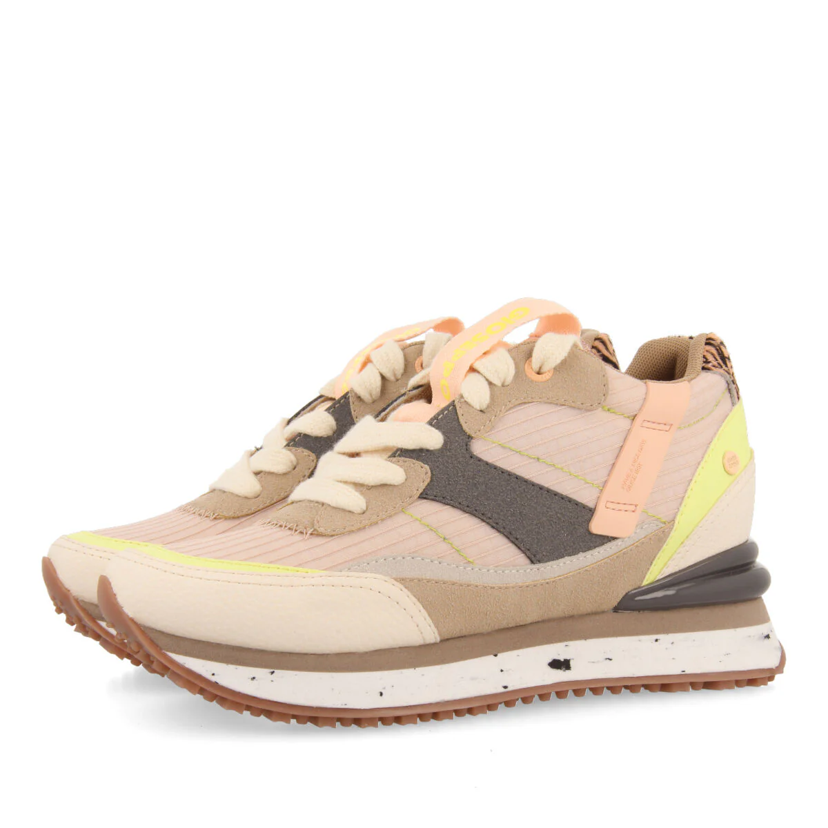 Suzano women's pink sneakers with inner wedges and a range of textures and prints - Image 2