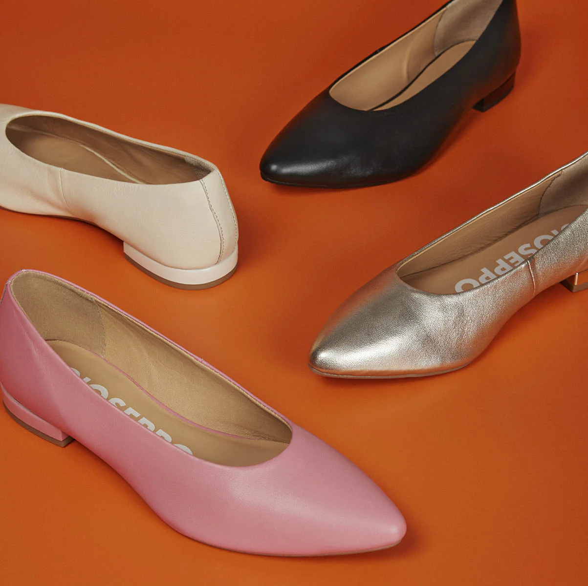 Trappes women's black leather ballet flats with pointed toes - Image 4