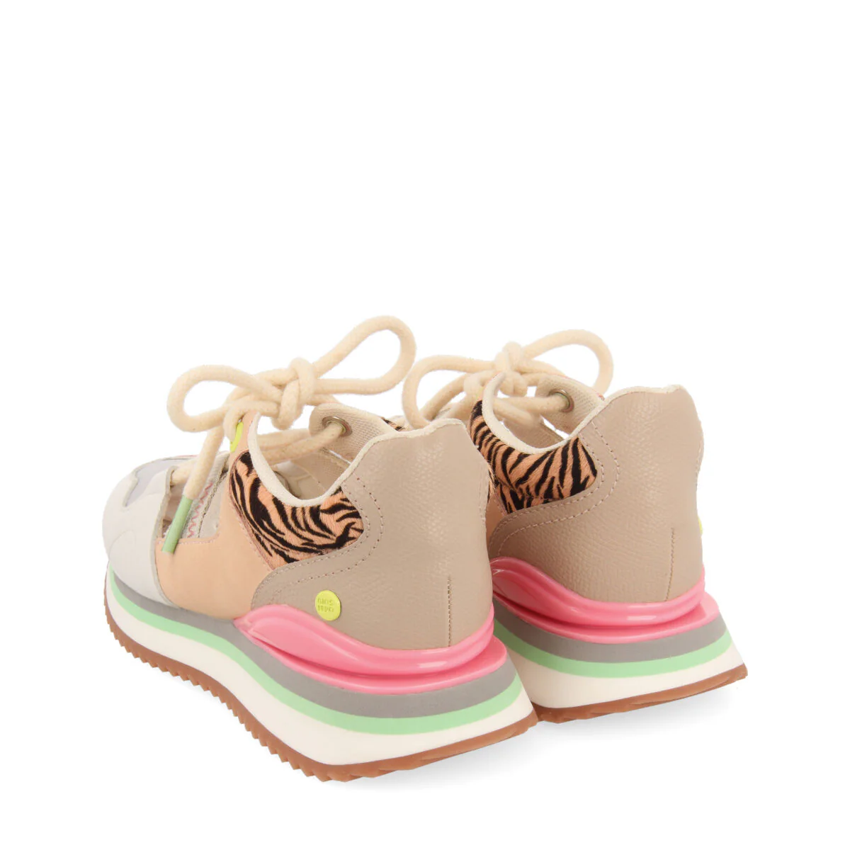 Vigan girls semi open zebrarint sneakers - Image 4